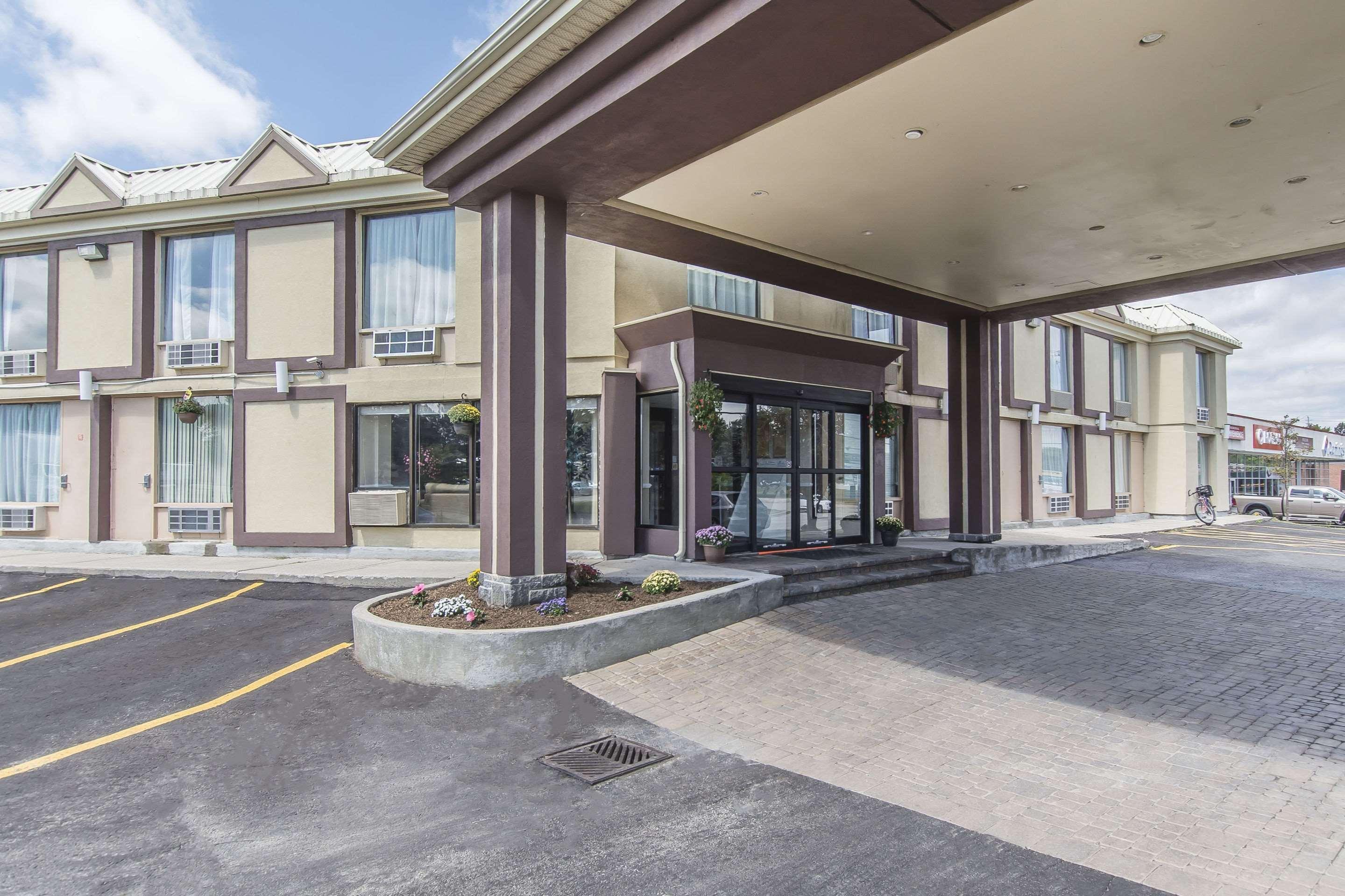Econo Lodge Orillia Exterior photo
